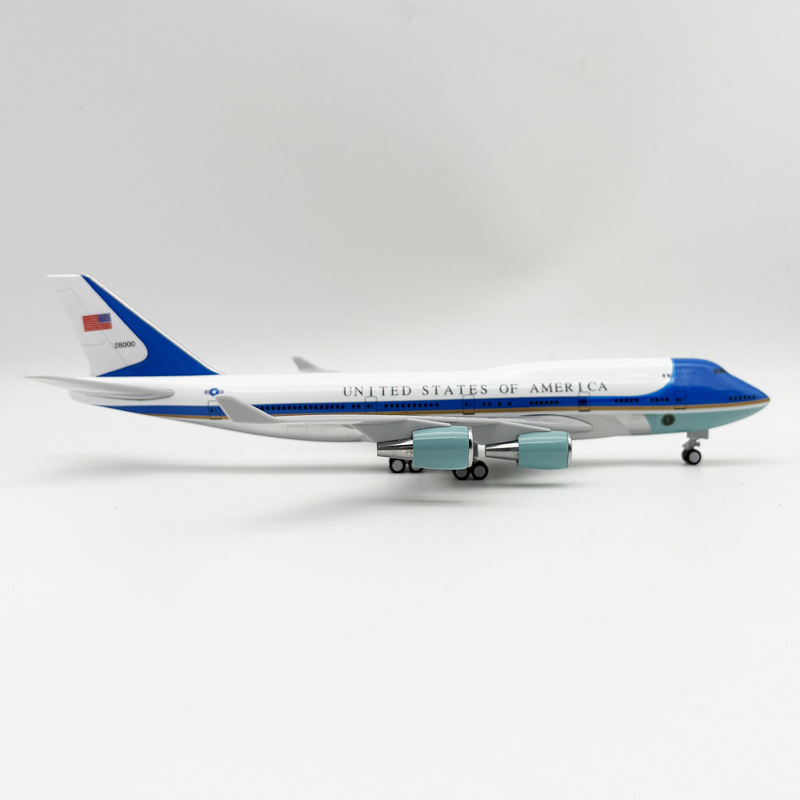 30cm B747 Air Force One Plane  - огляд і ціна Model Airplane Plastic