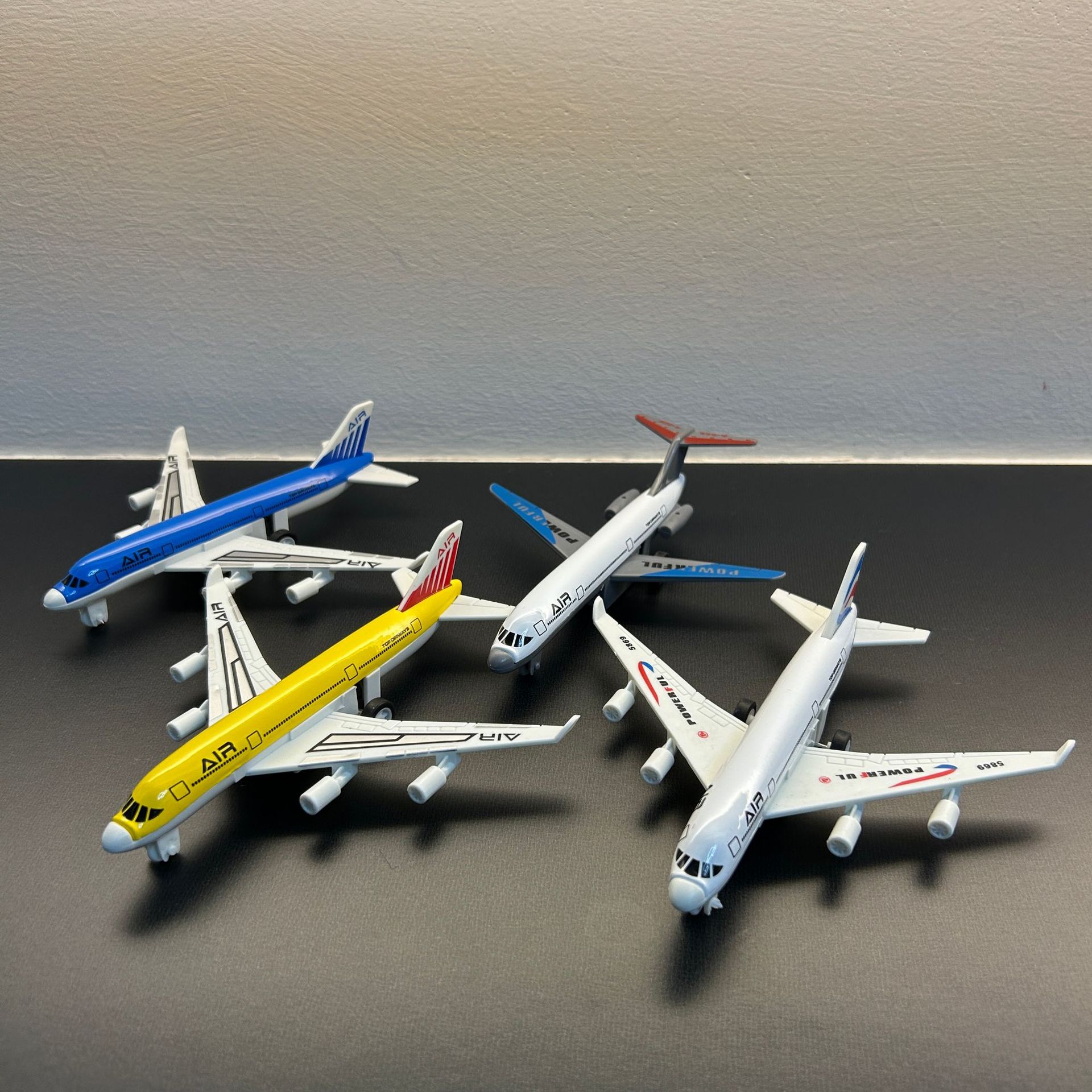Miniature Aviation Model Child - огляд і ціна Model Airplane Plastic